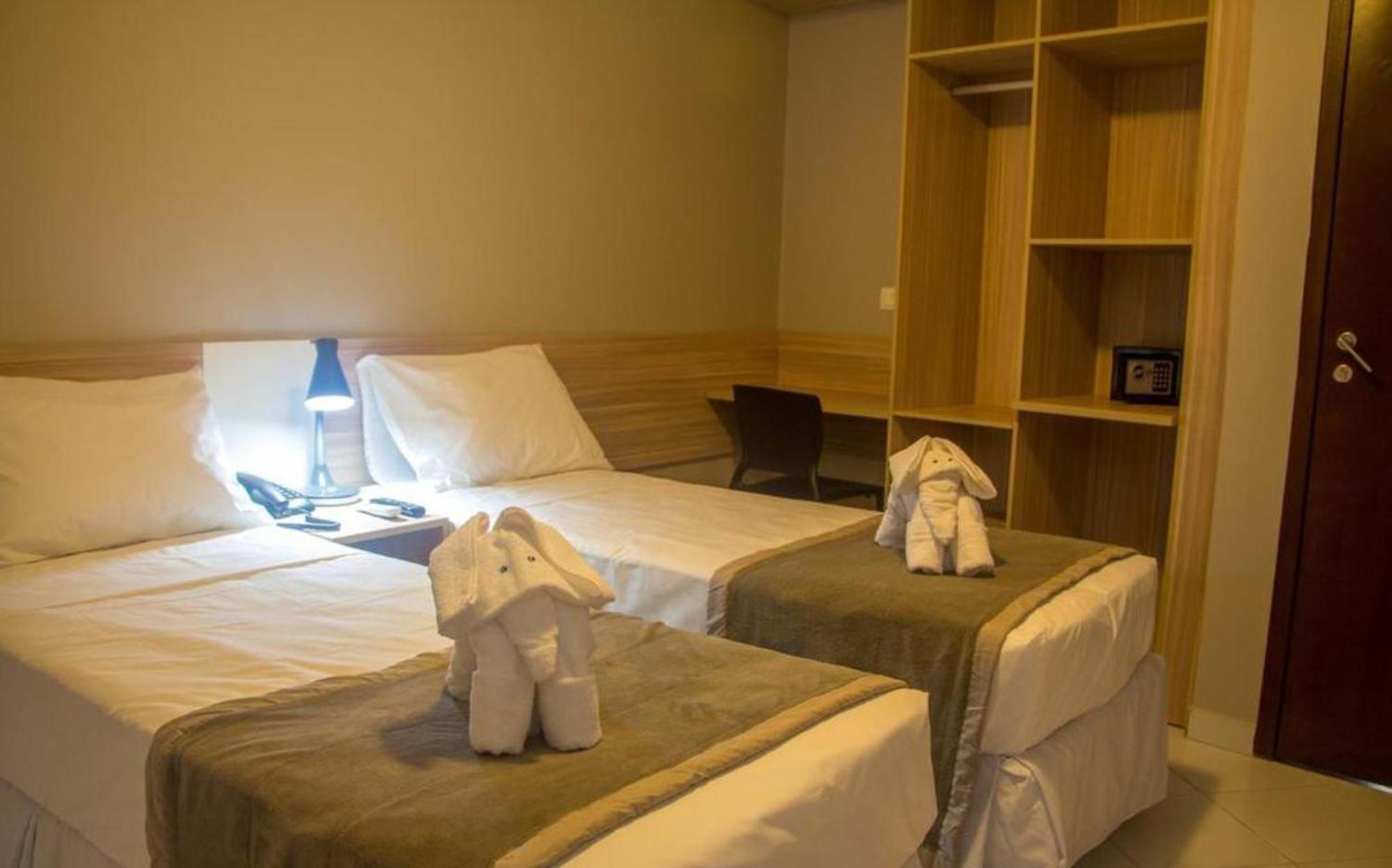 Hotel Enseada Aeroporto Ресифи Экстерьер фото