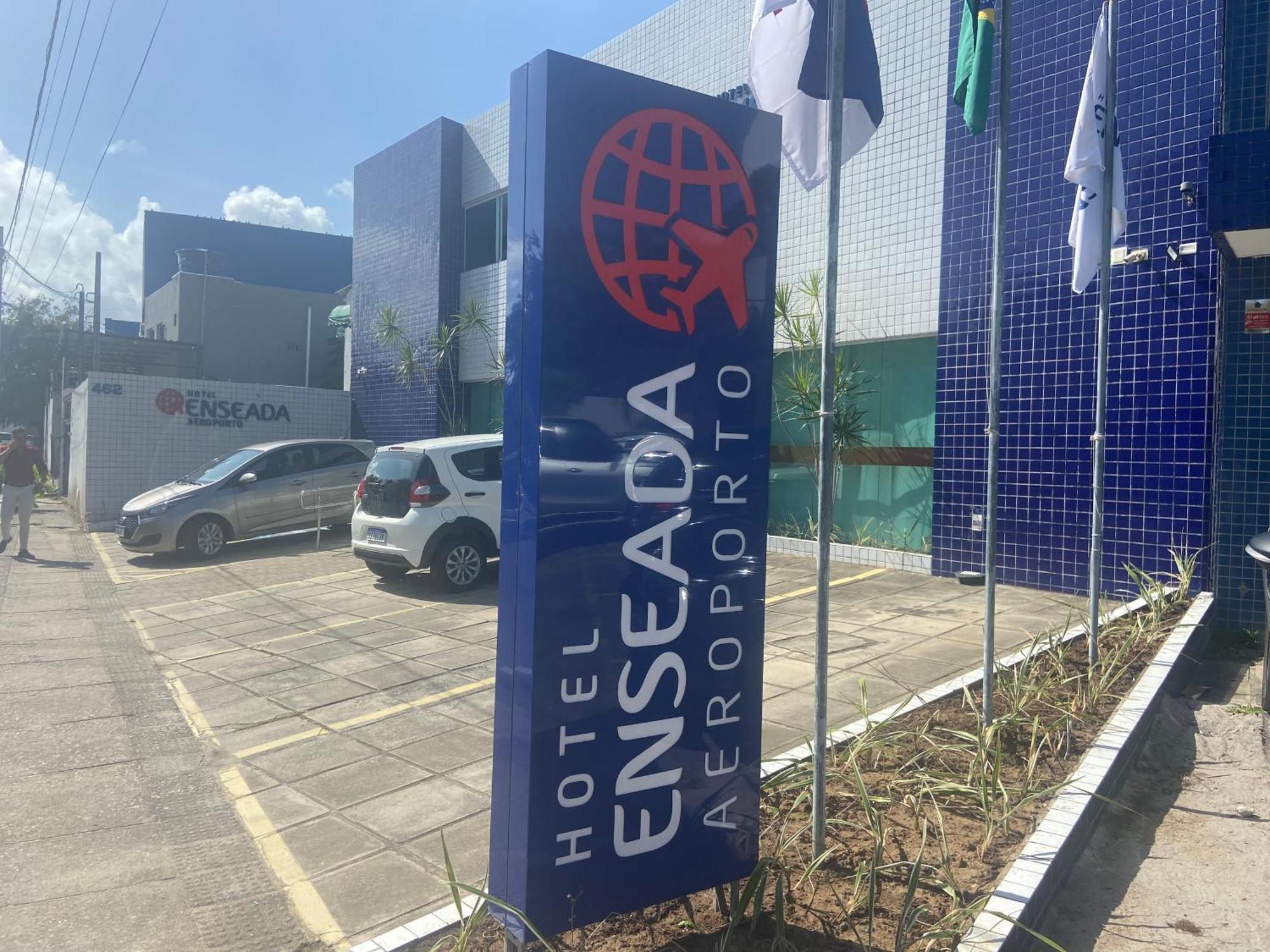 Hotel Enseada Aeroporto Ресифи Экстерьер фото
